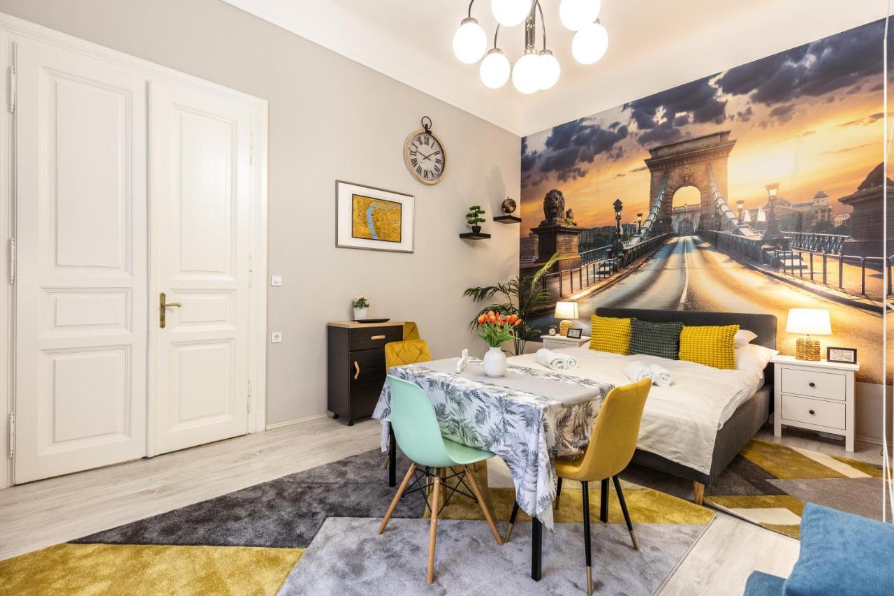 Akac Boutique Apartment 2. Будапеща Екстериор снимка