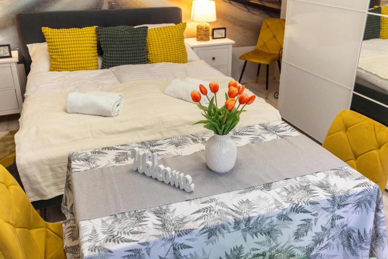 Akac Boutique Apartment 2. Будапеща Екстериор снимка
